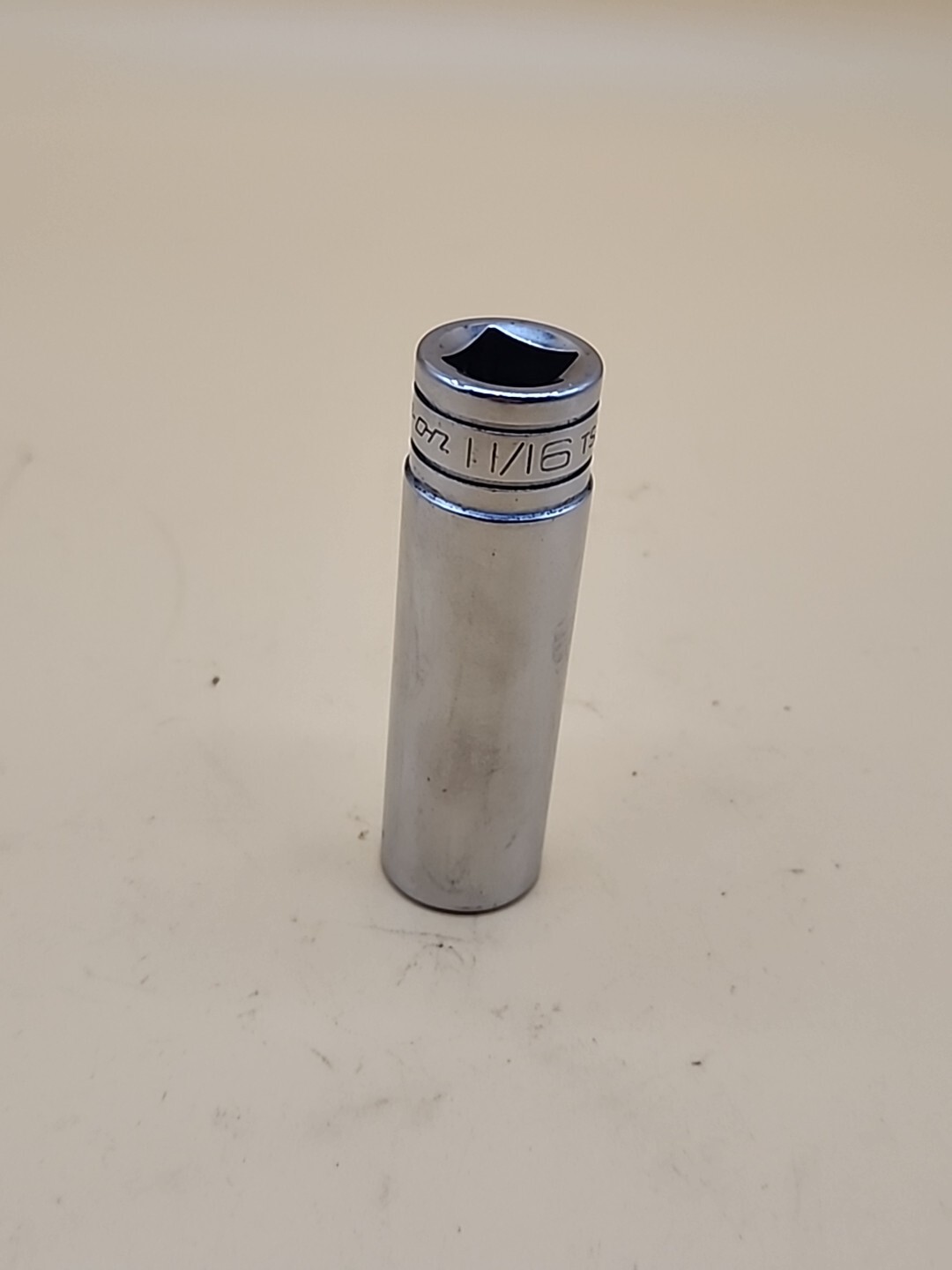 Snap- On Tools TS221 11/16″ SAE Flank Drive Deep Socket 1/2″ Drive 6 Point USA