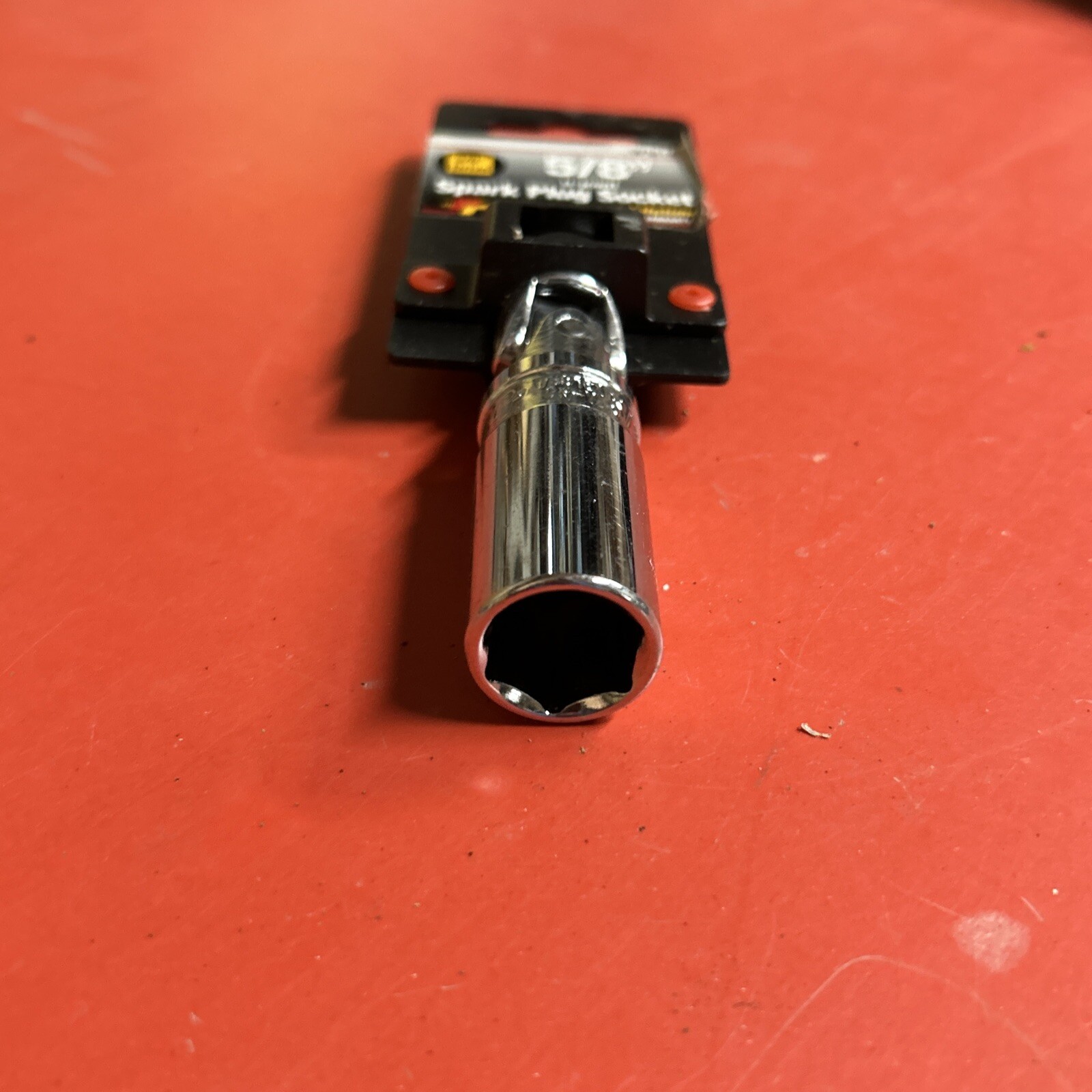 Wilmar W38161 Performance Tool 3/8 In. Drive Ratchet 5/8 in. Spark Plug Socket