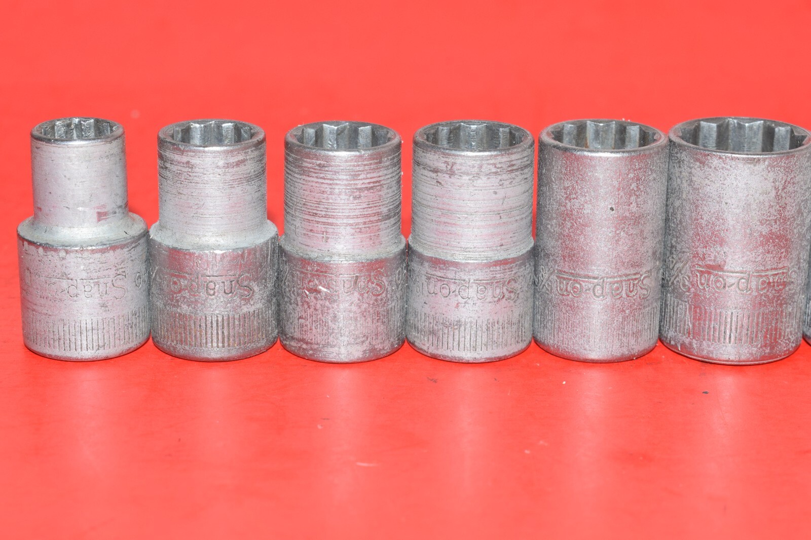 RARE COLLECTIBLE Snap-On 1/2″ Drive 1930 – 1931 Captive Plug Ratchet Socket Set