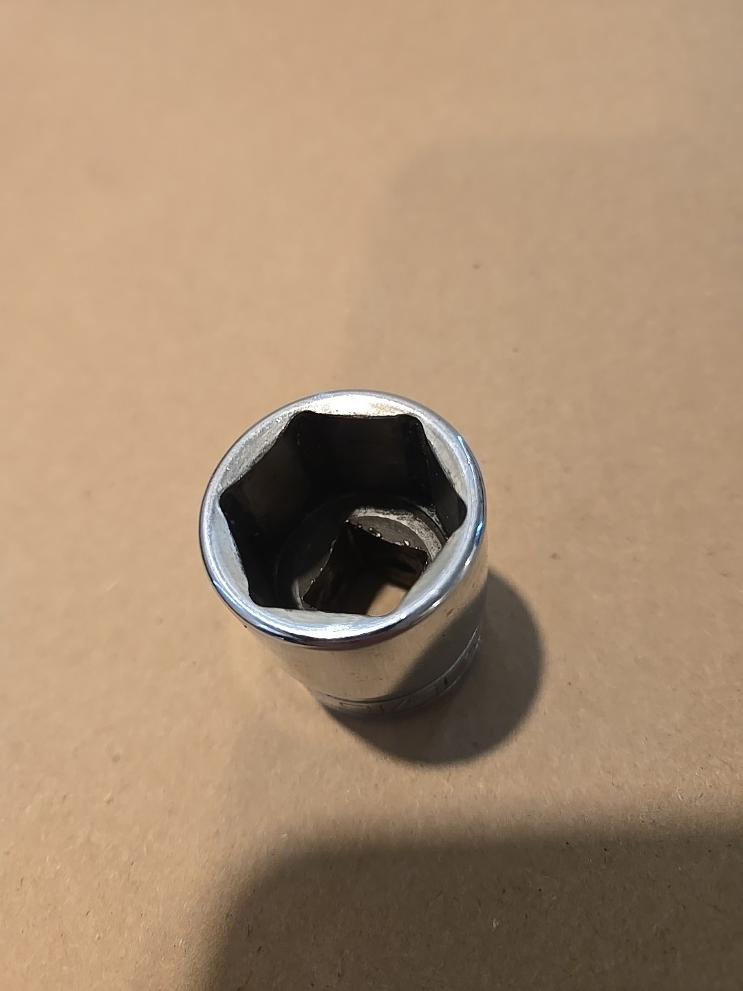 Snap On 1/2″ Drive 15/16″ 6PT SAE Shallow Chrome Socket USA TW301