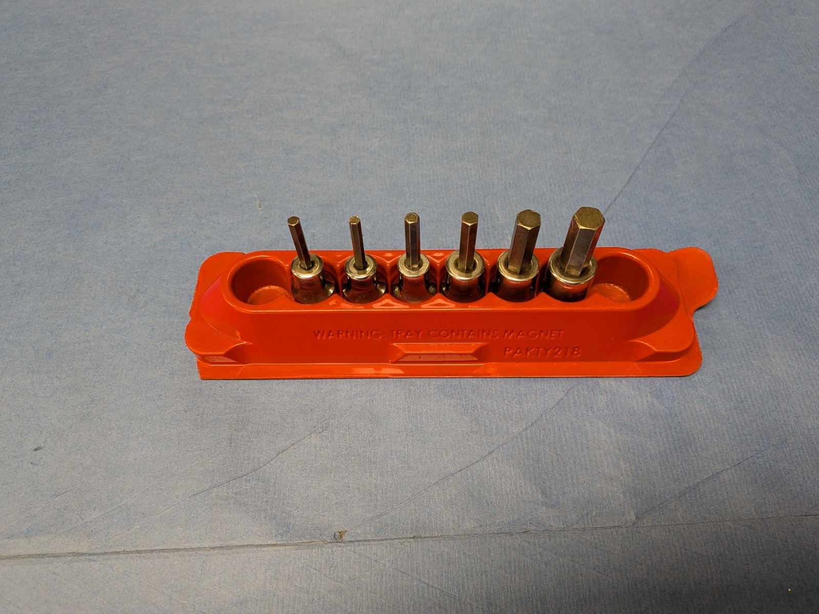 Snap-on Tools 3/8″ Drive Hex Bit Socket Set-6 SAE Sockets-Magnetic Holder, Used.