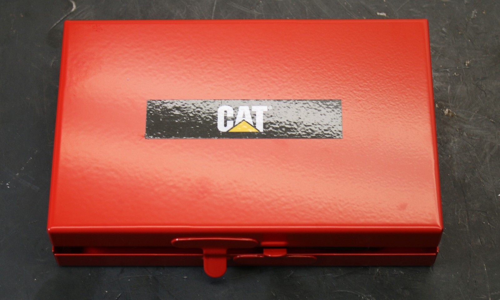 CAT Caterpillar 213-4443 1/4″ Drive Ratchet & Socket Set w/ Extensions Adapters