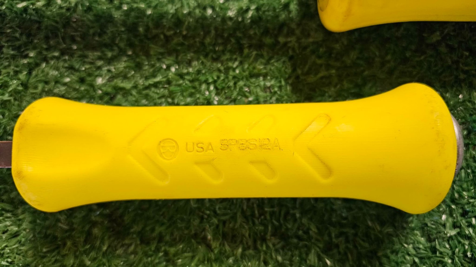 Snap‑on Tools USA SPBS704AHV Hi‑Viz 4‑Pc Hard Grip Striking Prybar Set