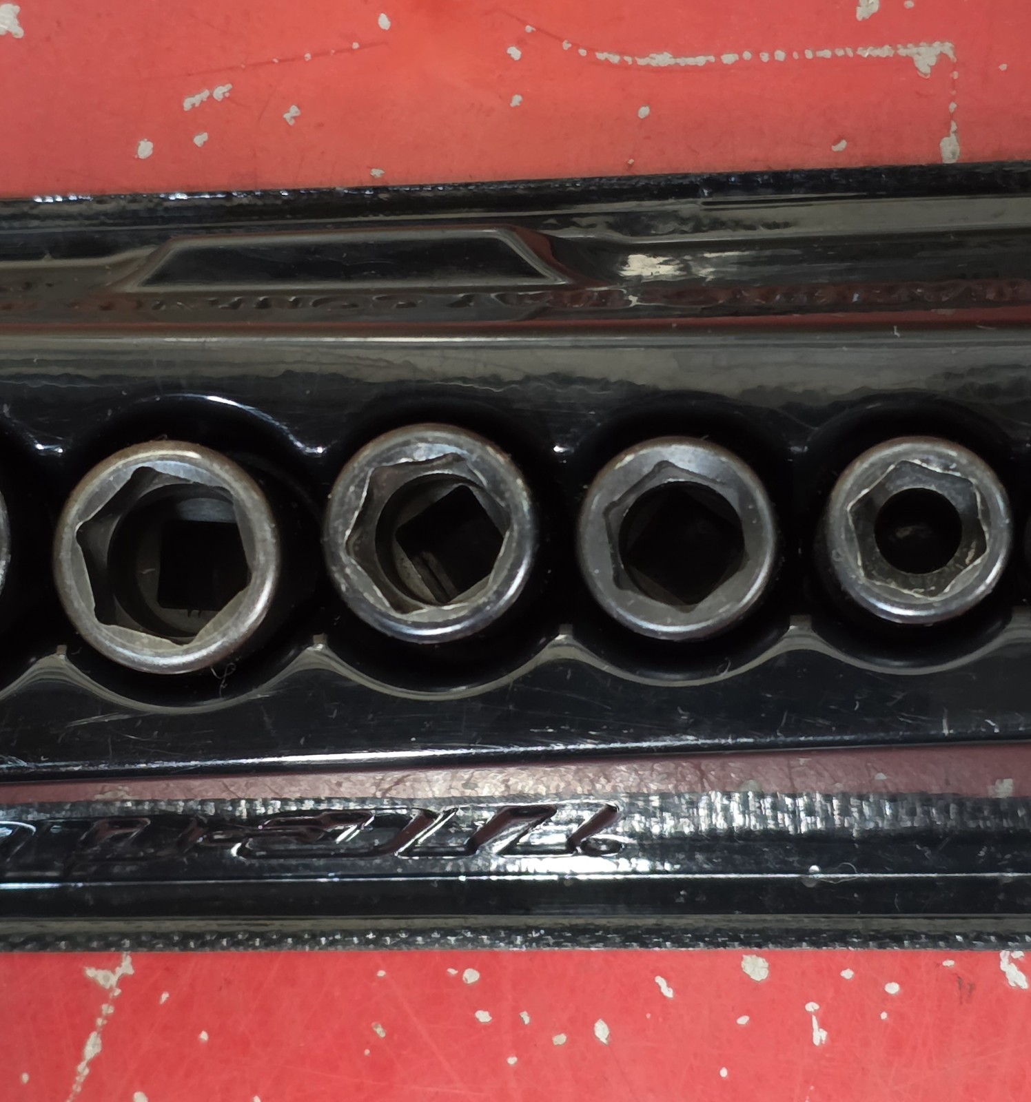 Snap-on 12 Piece Metric 1/4″ Drive Impact Socket Set 5mm – 15mm 6pt 112IMTMM