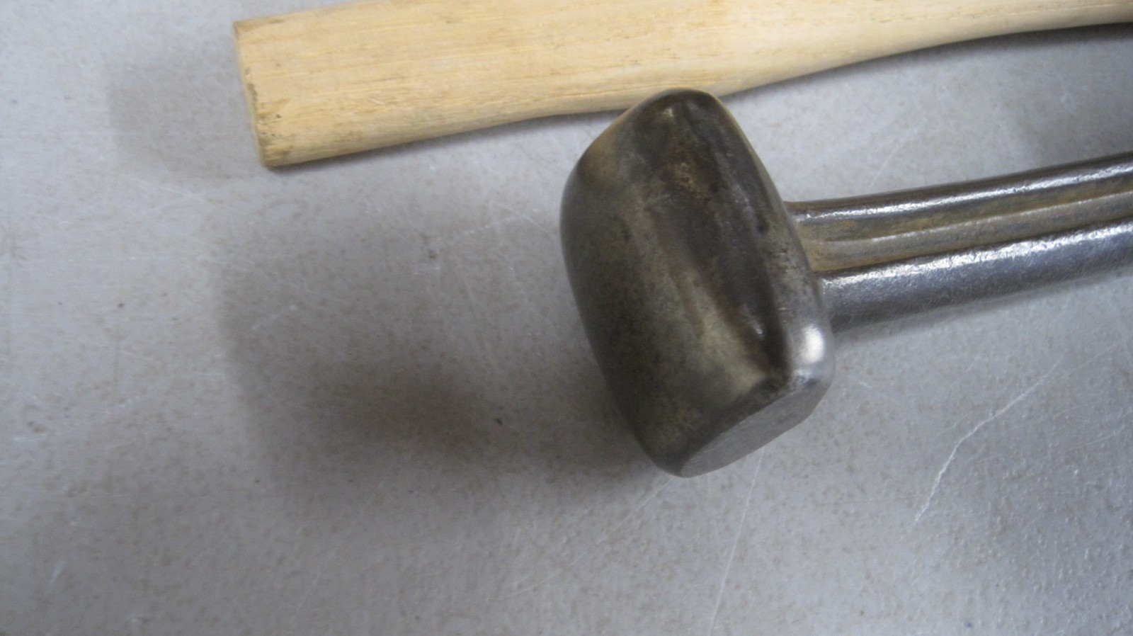 VINTAGE PLOMB AUTO BODY HAMMER # 1416 VERY HARD TO FIND XINT