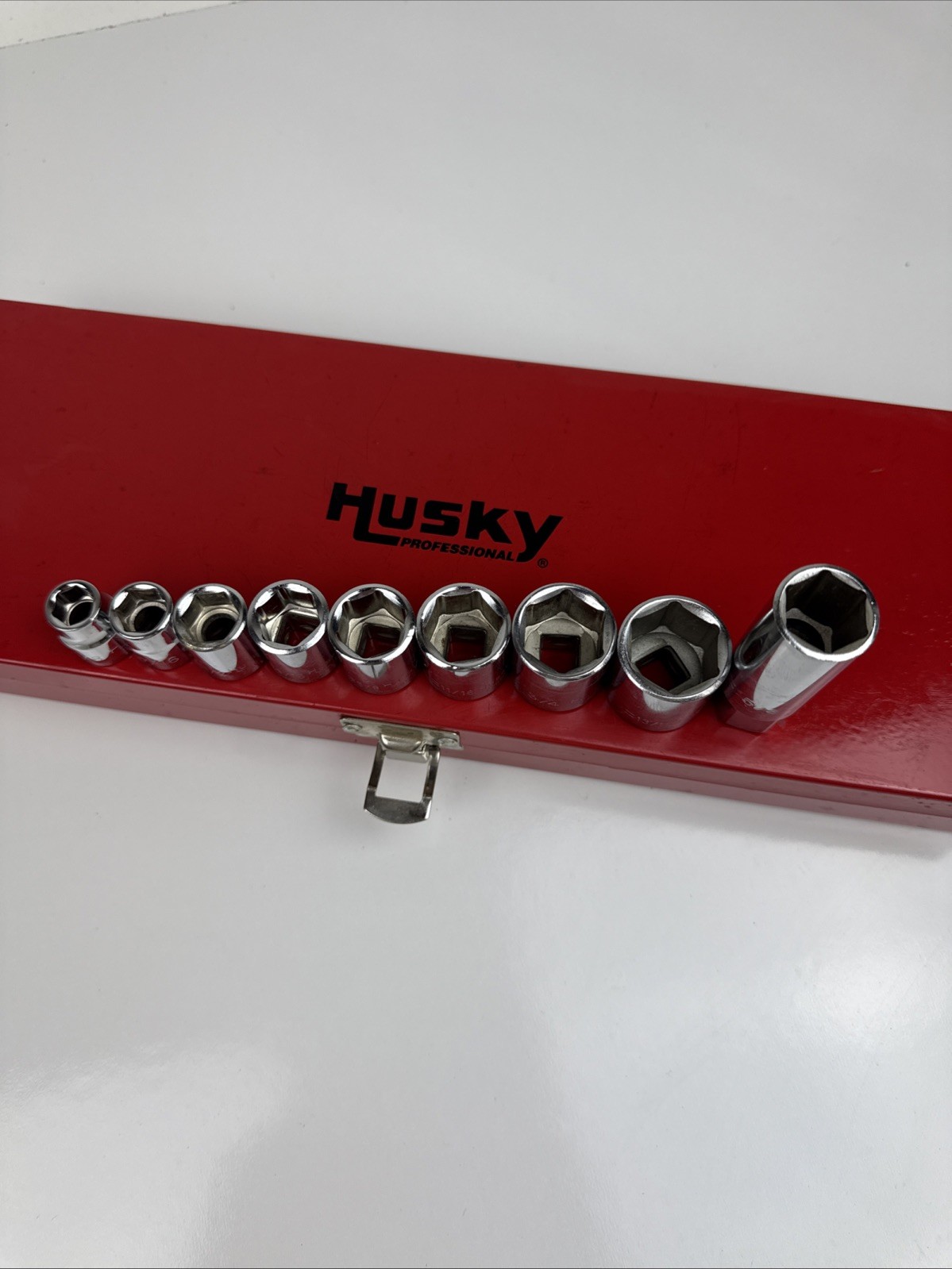 Husky Professional 24 Piece SAE Socket Set 1/4 & 3/8 Drive Made in USA Like New