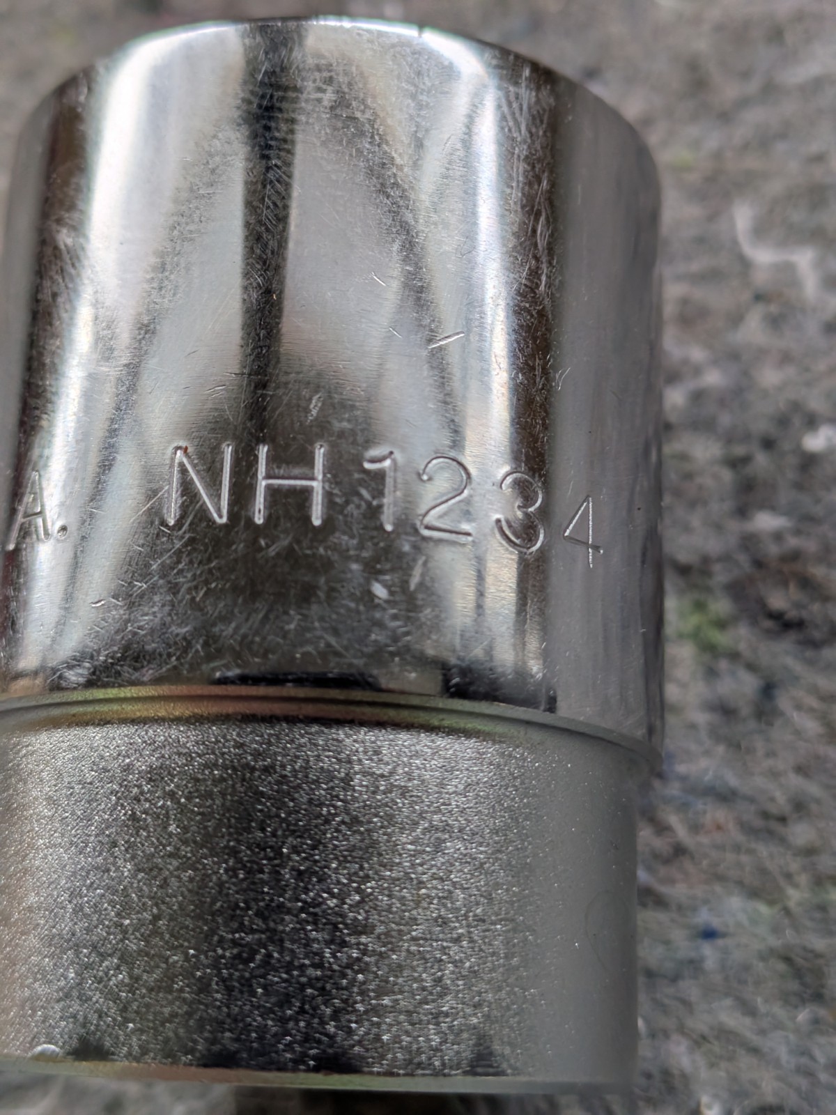 Napa NH1234 1-1/16″ Standard Socket, 3/4″ Drive, 12 Point Made In USA