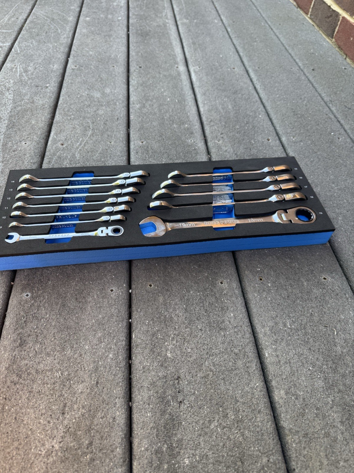 New Cornwell BluePower BPRW12MFST – 12 Pc Metric Ratcheting Flex Head Wrench Set