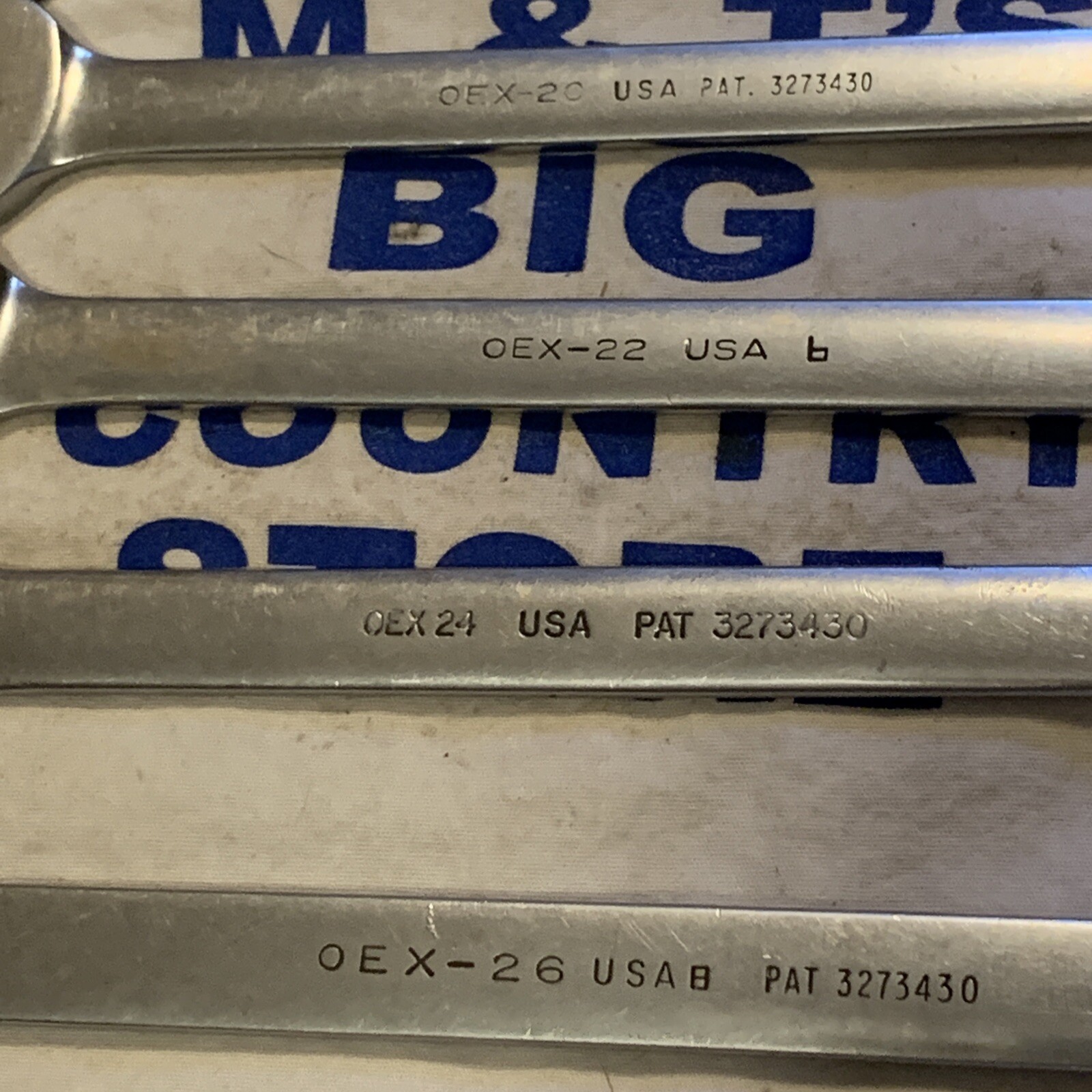 Snap-on Tools 13pc SAE 12pt Combination Wrench Set 3/8″ to 1-1/8″ OEX714KB