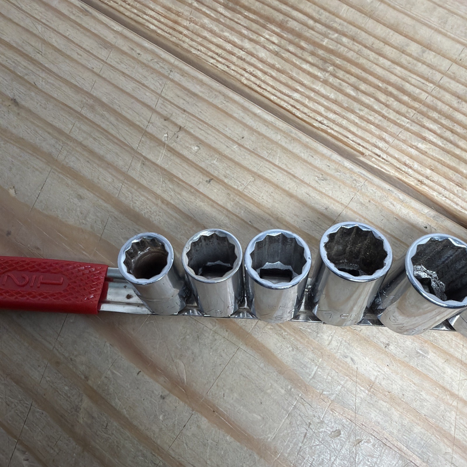 Craftsman SAE Shallow Socket Set 1/2″ Drive 12 Point 9/16″ to 1-1/16″ 9pc USA