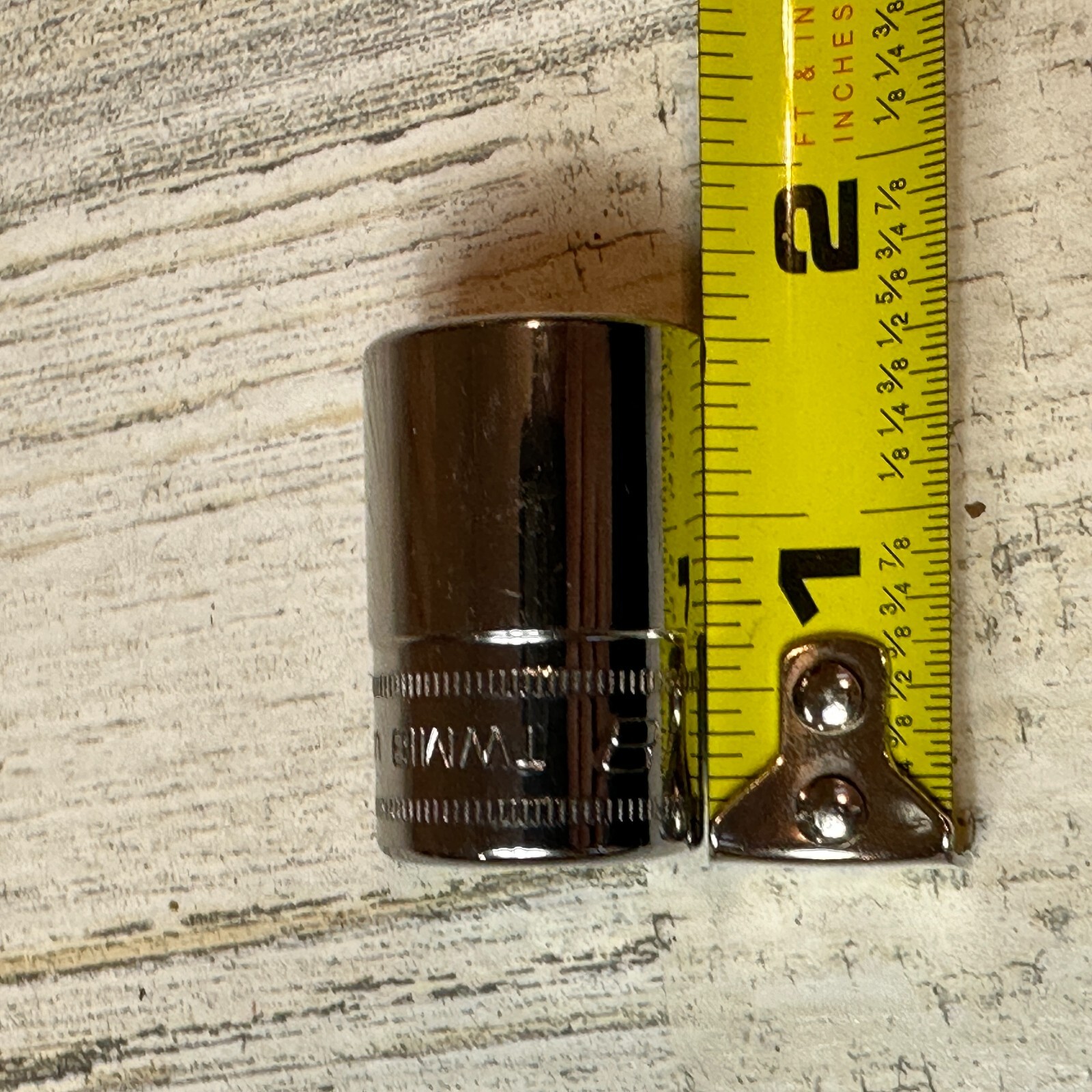 Snap On 1/2″ drive 18mm Metric Shallow 6 Point Chrome Socket TWM18 NOS