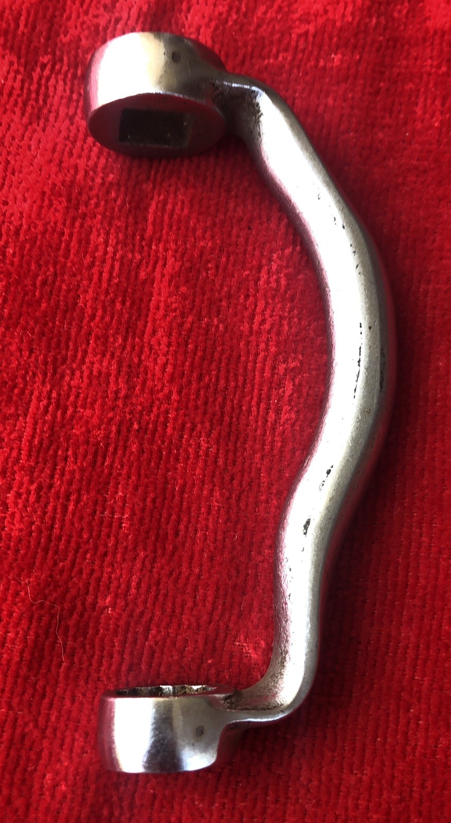 Snap-On Tools No. S8681 Manifold Bolt Socket Wrench9/16 Inch 12 Point USA