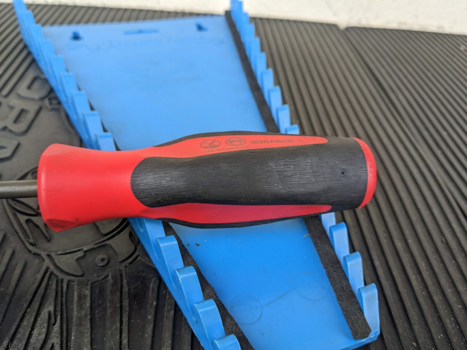 #aw069 SNAP-ON RED AWL PICK SG5ASAB 9-5/8″ Long Instinct Soft Grip Handle