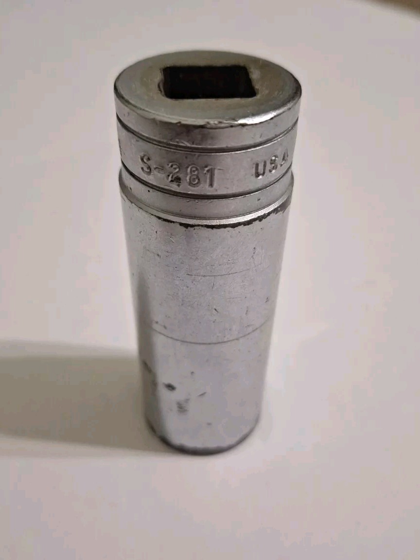 Snap-On 1/2” Deep 12 Point Sockets S-261 (13/16), S-281 (7/8)