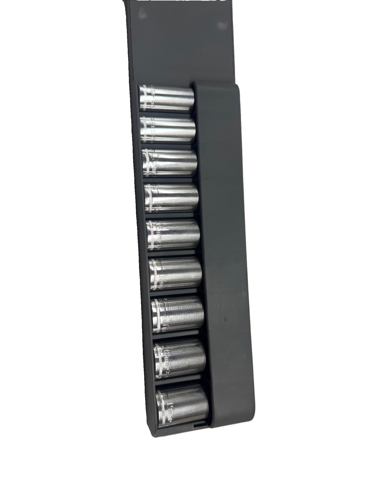 NEW Craftsman 18 PC 3/8 Drive SAE and Metric Deep Socket Set