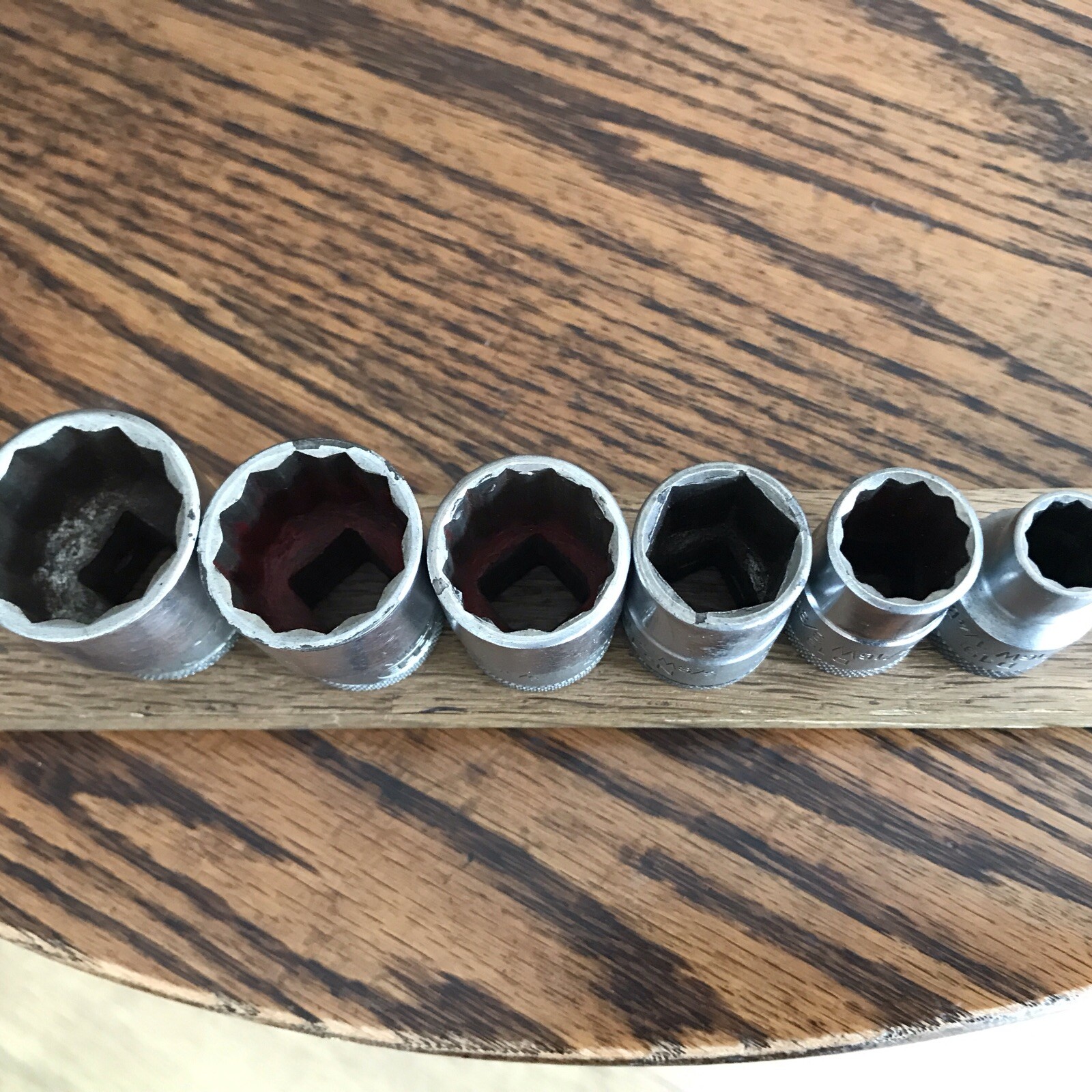 6 Gedore 9/16” To 3/16”Whitworth Sockets With 1/2″Drive.