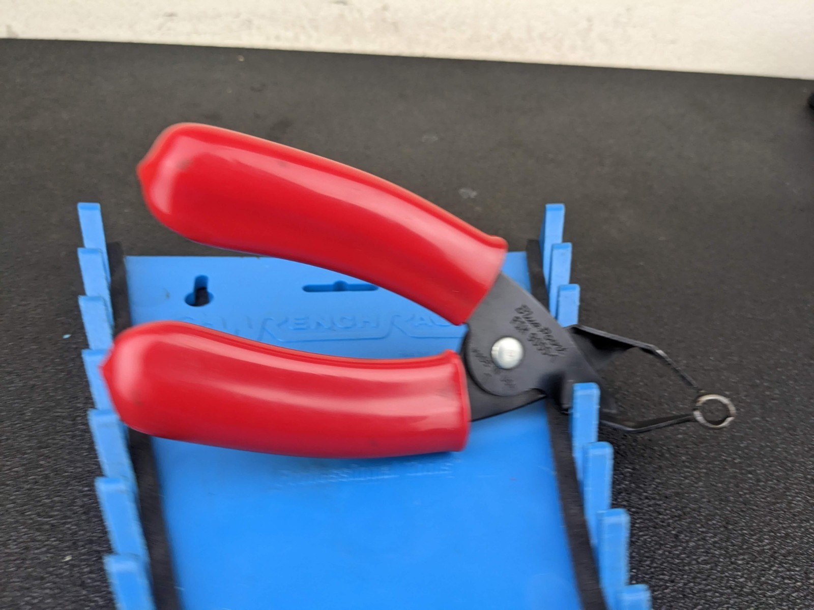 #bo546 Blue Point Fuel Line Disconnect Pliers FIH 9055-1