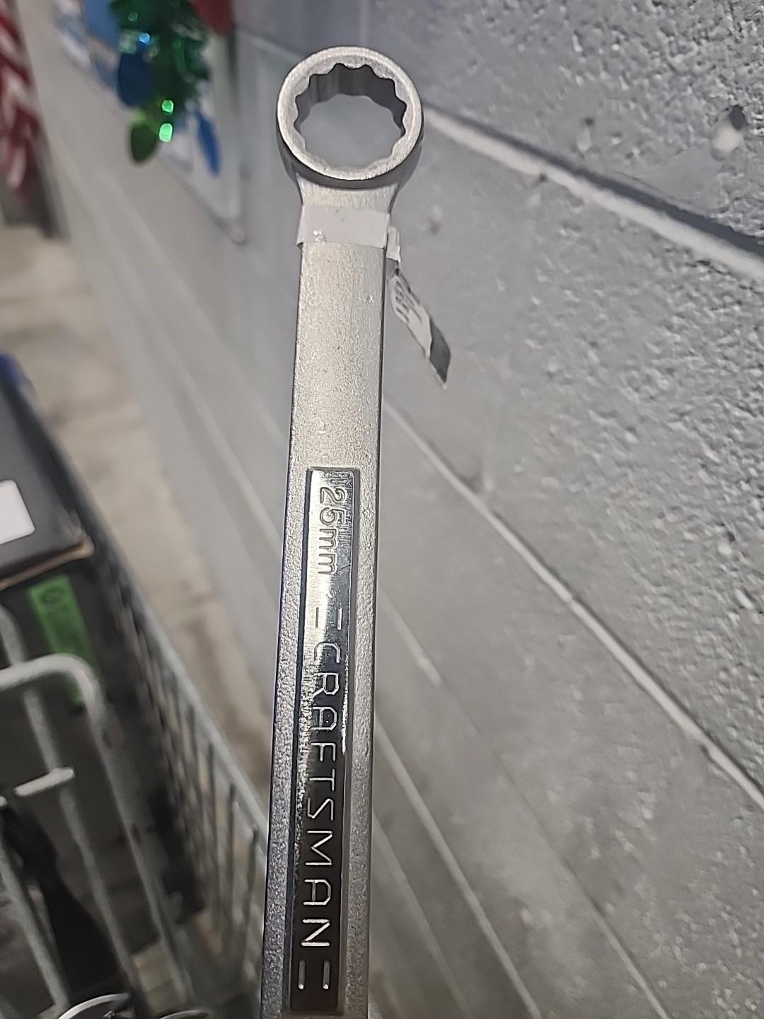 Craftsman 25mm 12pt Combination Wrench – Raised Panel Textured Chrome CMMT42931