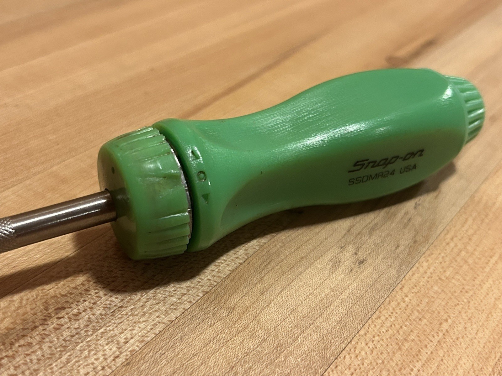 Snap-on Tools | SSDMR24G (Green) 24” Extra Long Ratcheting Screwdriver + 5 Bits