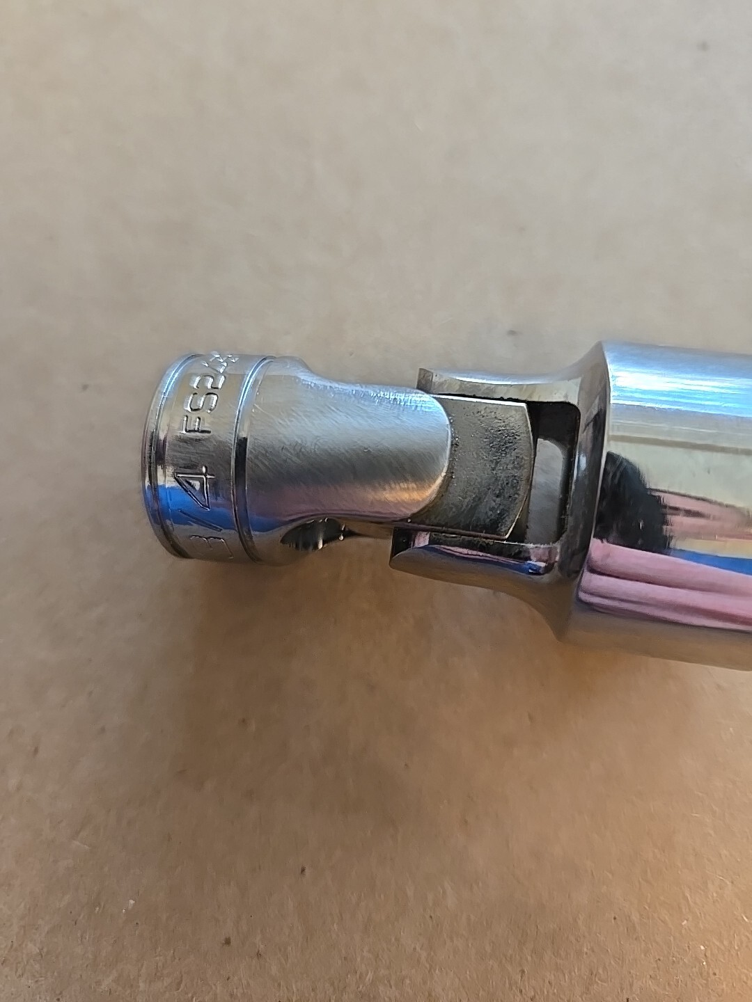 Snap On 3/8″ Drive 3/4″ 6PT Chrome Universal Swivel Socket FS24B