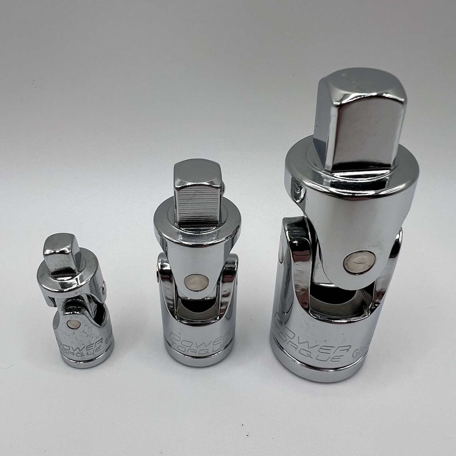 3pcs Universal Joint Swivel 1/4”, 3/8”, & 1/2” Drive Socket Adapter Set GM2811