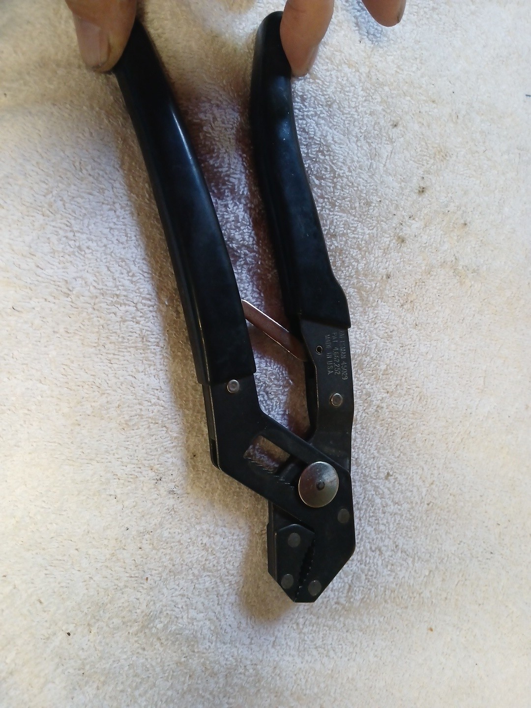 Craftsman Robo Grip 45029 Self Adjusting Pliers