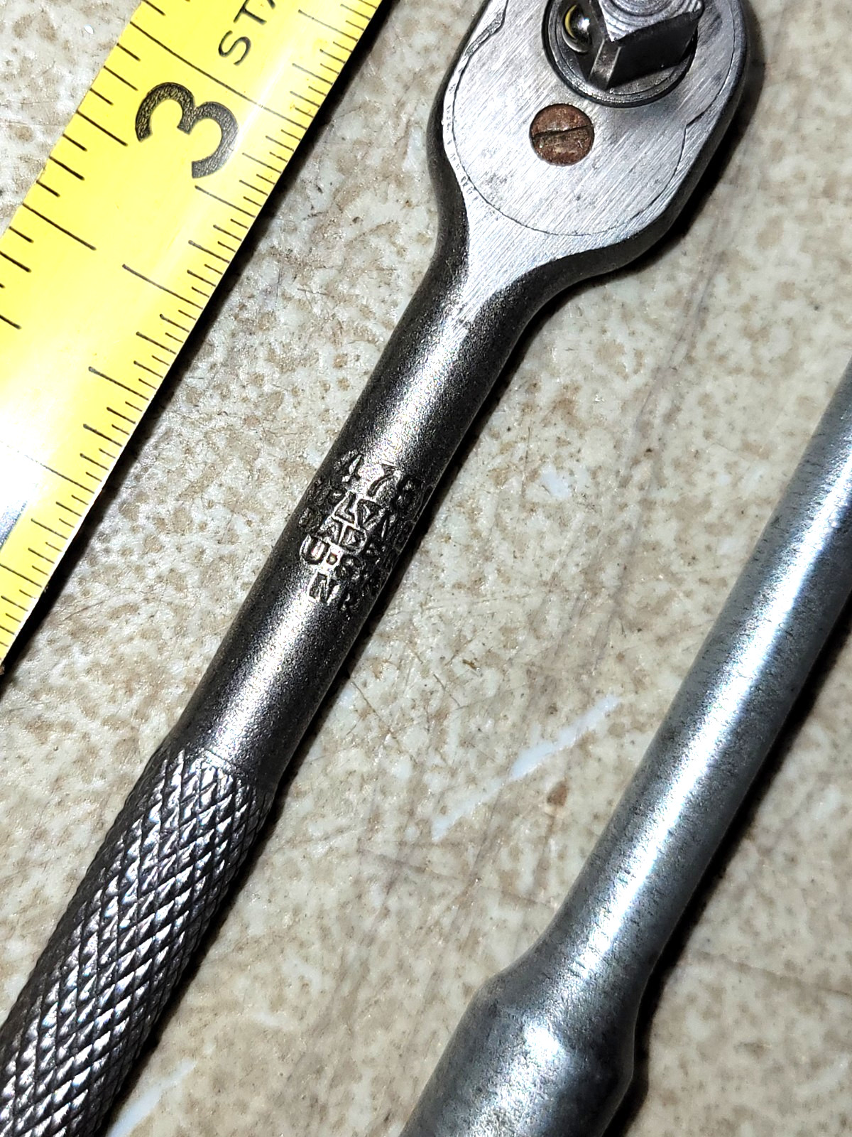 Rare Old Plomb 4751 1/4″ Micro Head Ratchet Socket Wrench working great breaker