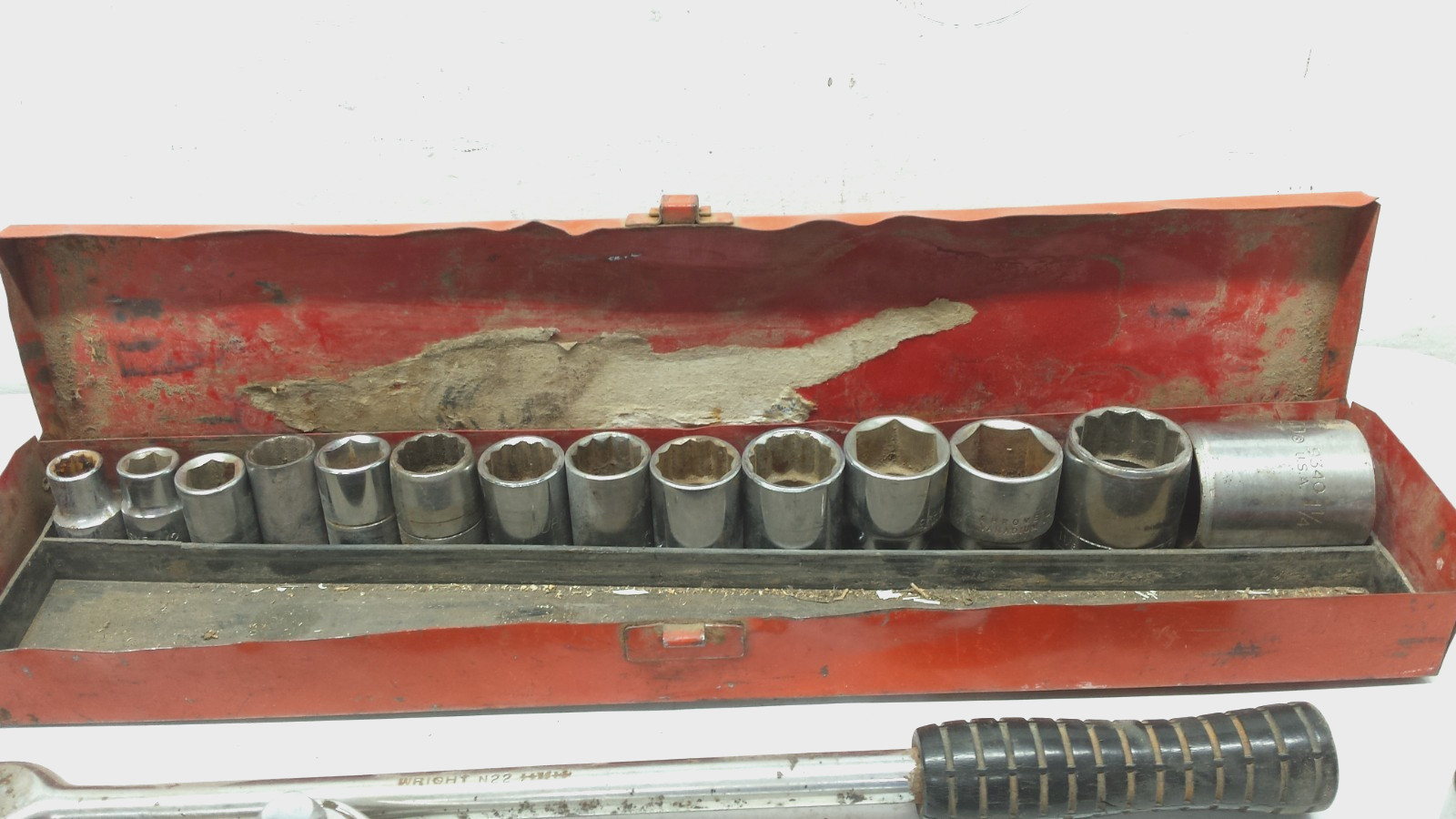 1/2 Inch Drive Socket Set of Misc. Sockets 7/16″ to 1-1/4″