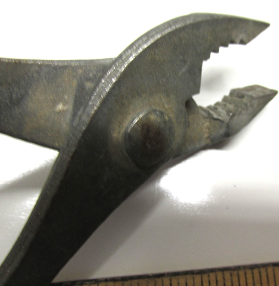 Motorcycle Slip Joint Pliers 5-1/2″ long, galvanized finish and textured grip.