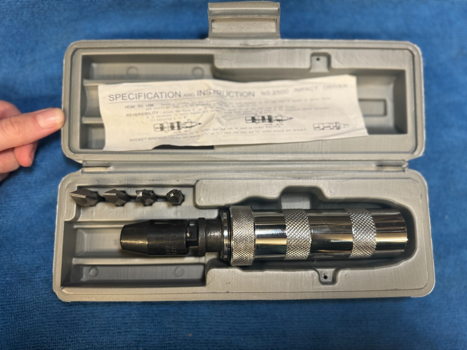 Impact Driver and Bit Set + Socket. Lightly Used