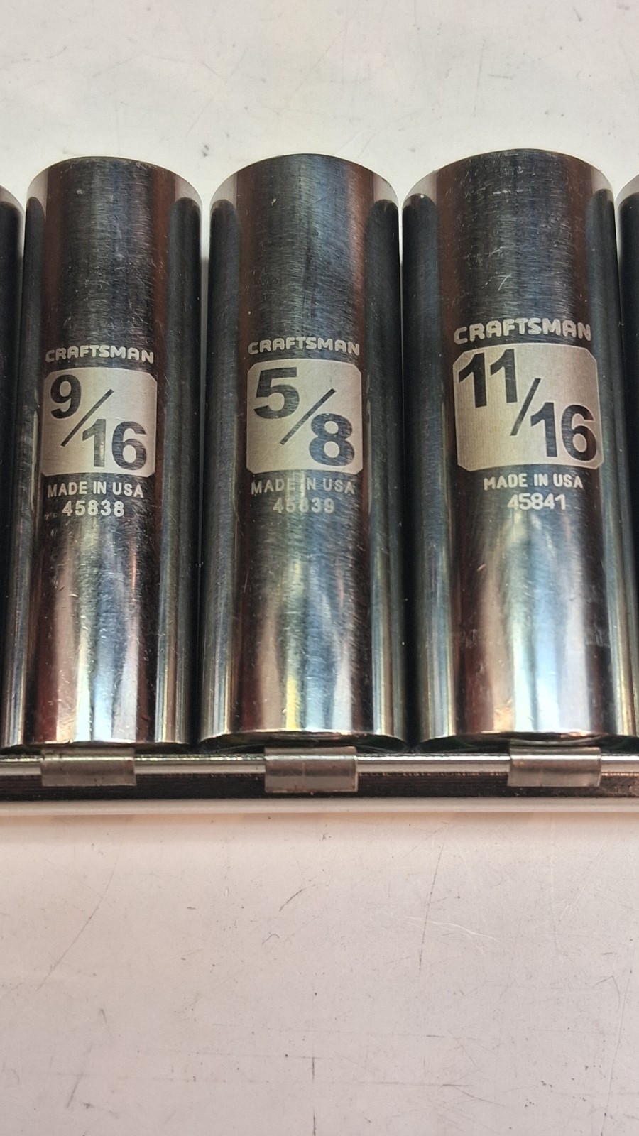 CRAFTSMAN EASY READ *USA* 16-PIECE 3/8″ DRIVE 6 POINT METRIC/SAE DEEP SOCKET SET