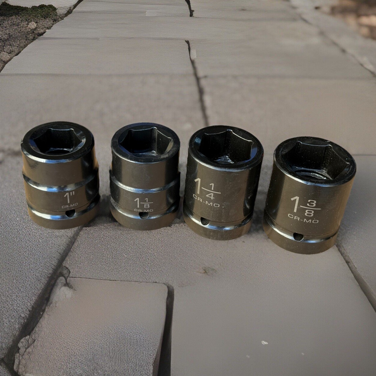 4 Pcs 1” Drive 6 Pts Shallow Impact Socket Set 1”, 1-1/8”, 1-1/4”, 1-3/8” CR-MO