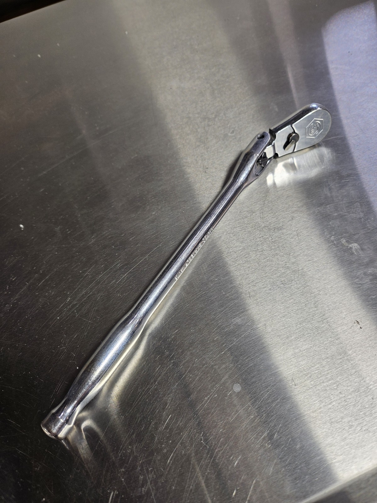 Matco Tools BFR128LF 3/8” Drive 11-1/2 Flex Head locking Chrome Ratchet 88 tooth