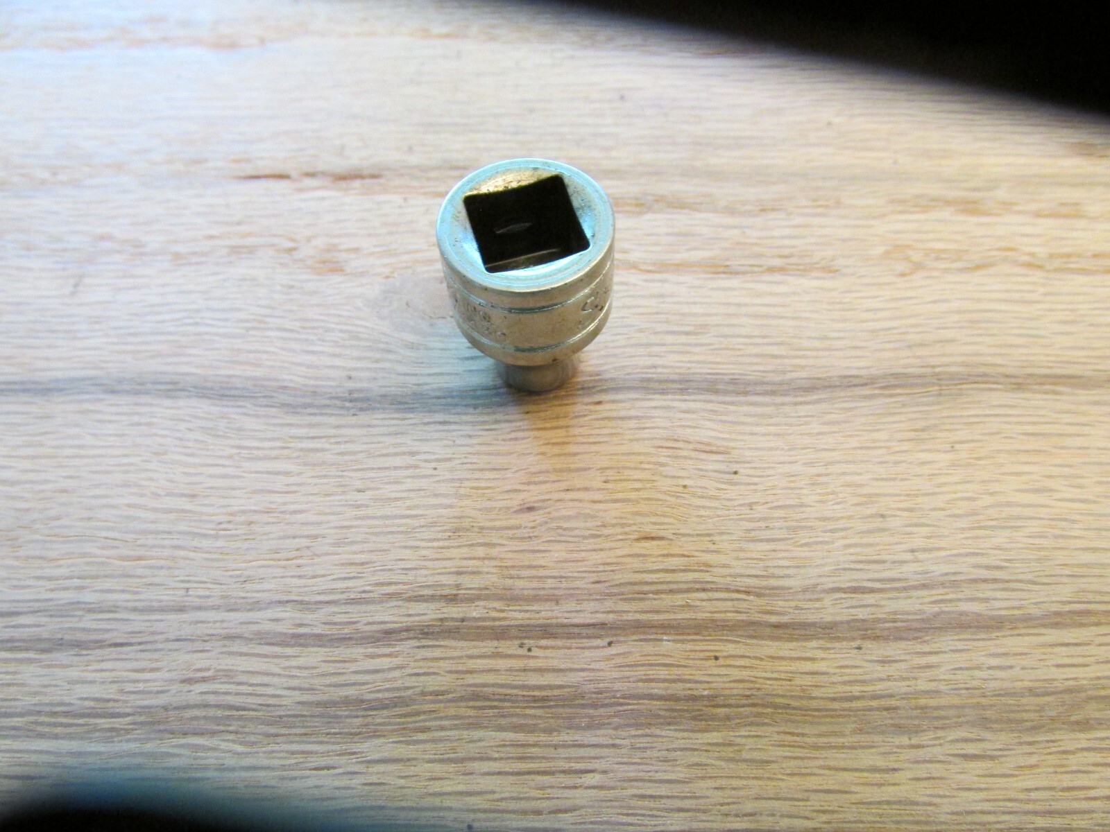 Nice Snap On 3/8″ Drive 1/4″ Shallow 12pt SAE Socket F081