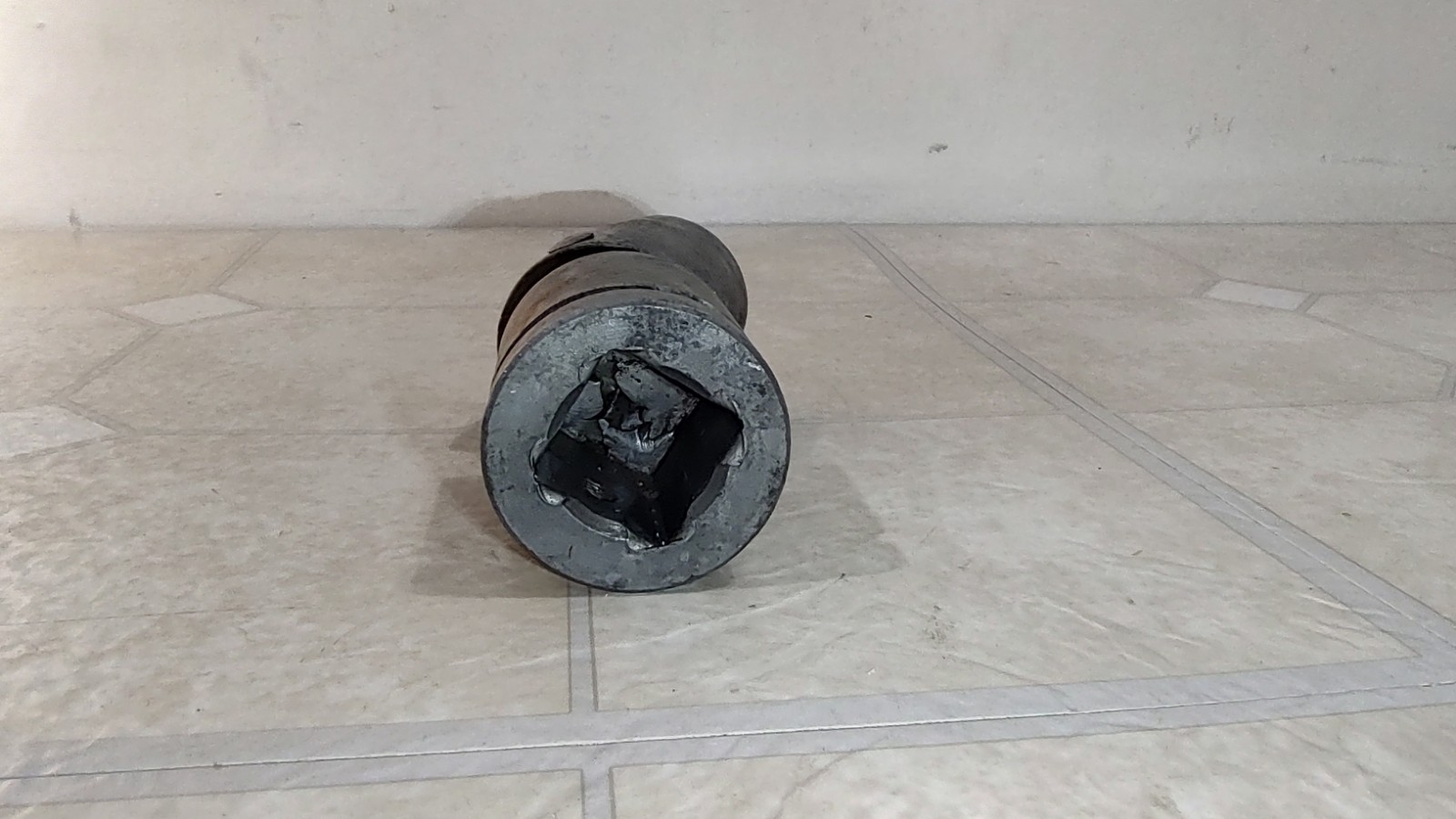 APEX Dayton 3/4″ Drive 15/16″ 6-Point Impact Swivel Socket