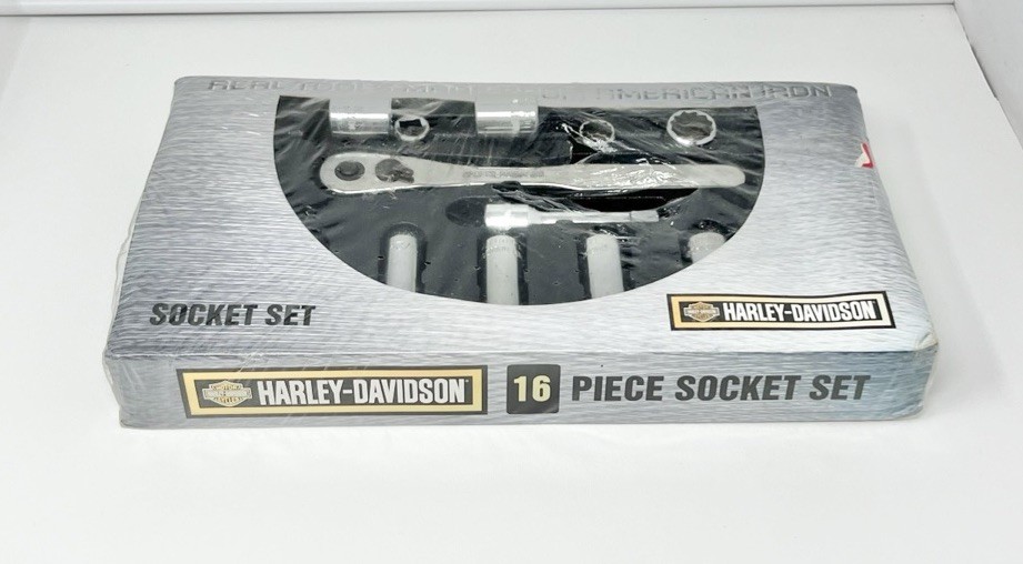 Harley Davidson HD USA 16-Piece Socket Ratchet Set Torn/Open Package As Is Read