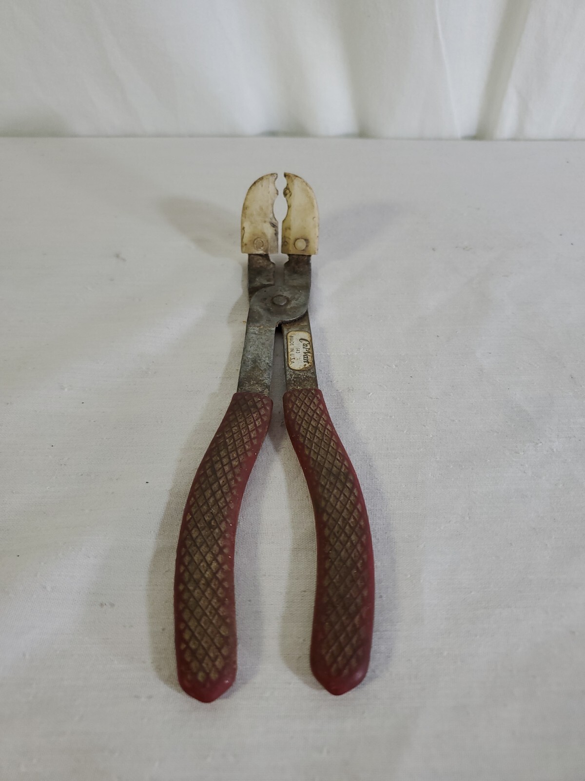 CAL-VAN TOOLS 143 SPARK PLUG WIRE LEAD PLIERS #143 MADE IN U.S.A.