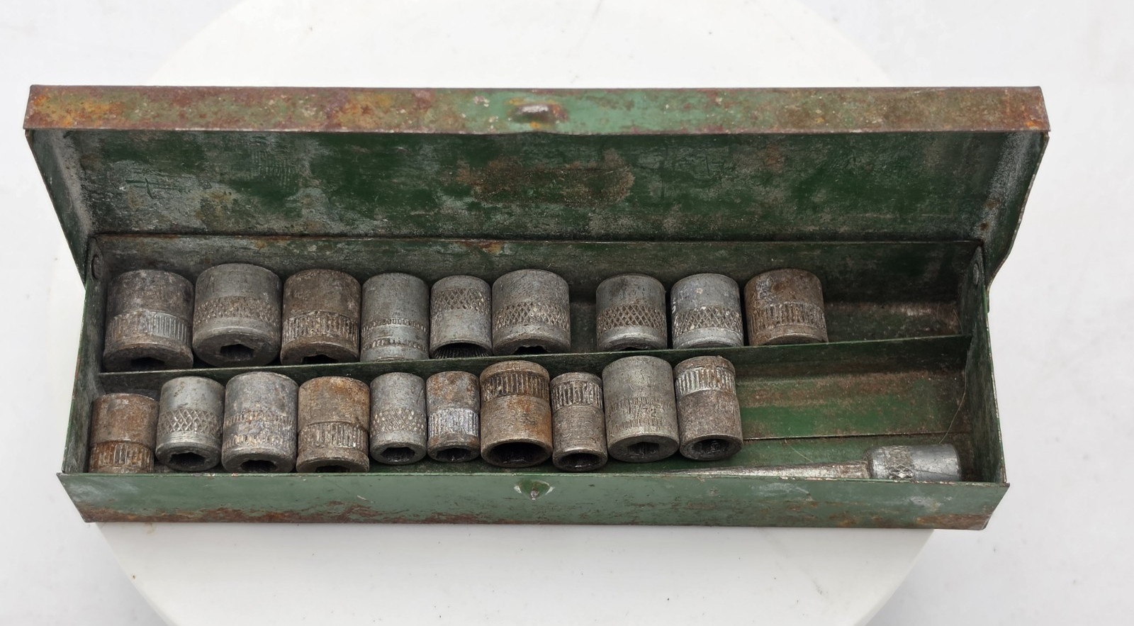 Vintage Mixed Socket Set 20 Pieces Metal Case – USA Made / Japan 40’s – 60’s
