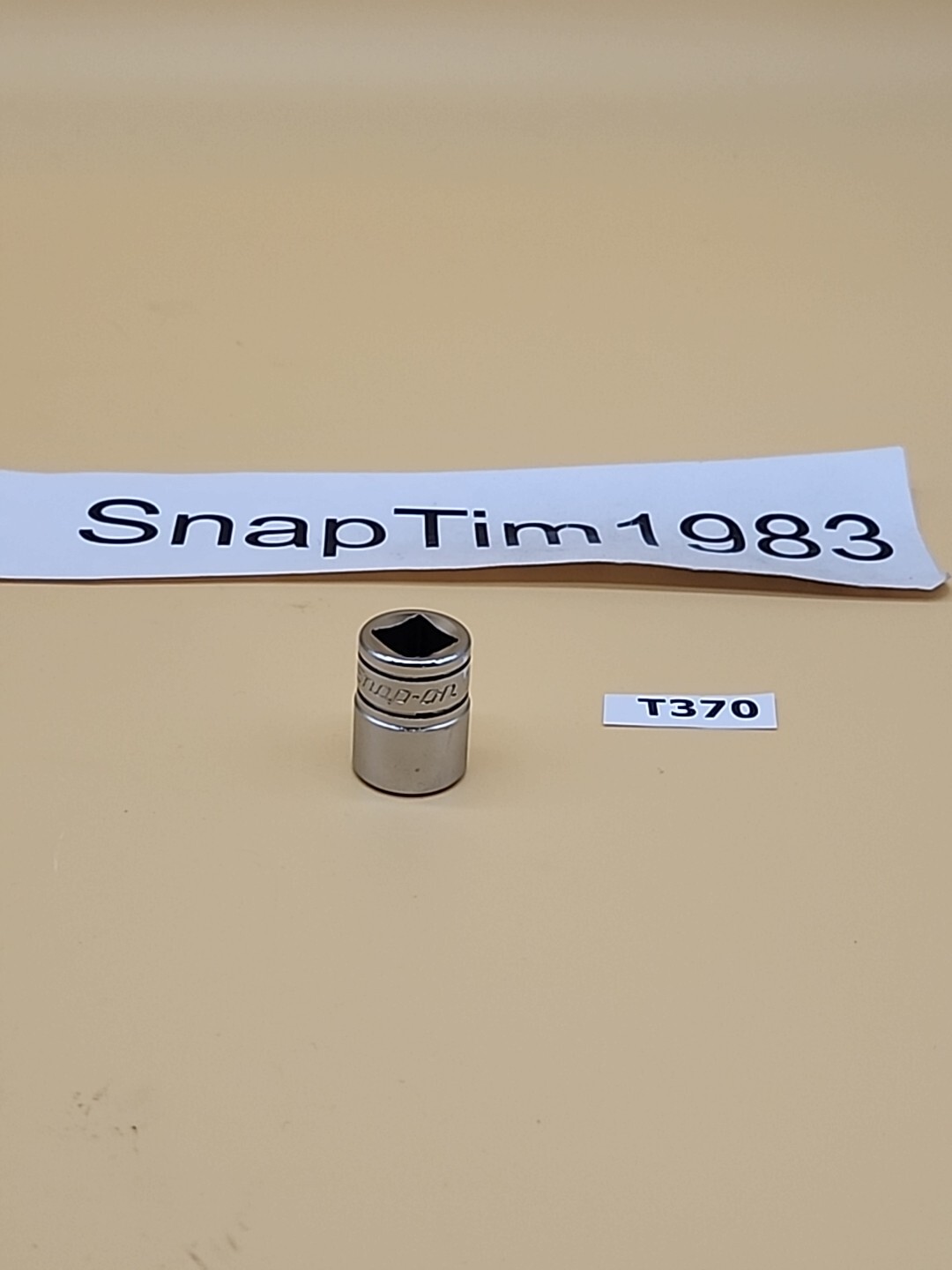 Snap-on Tools F-161 1/2” SAE Chrome 3/8″ Dr. 12-Pt. Chrome Socket USA