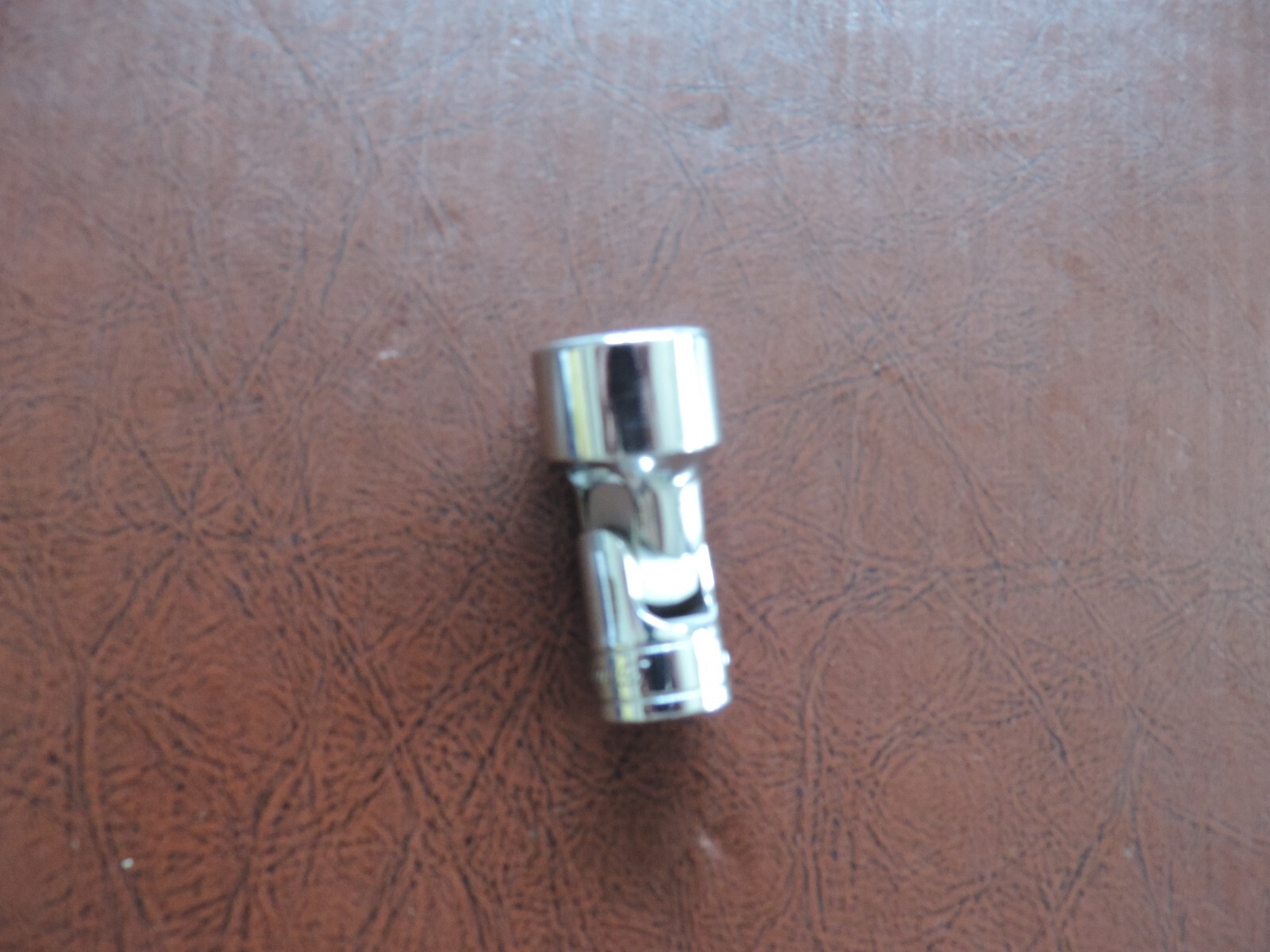Snap-On New FS24 3/8″ Drive 6 Point 3/4″ Swivel Socket