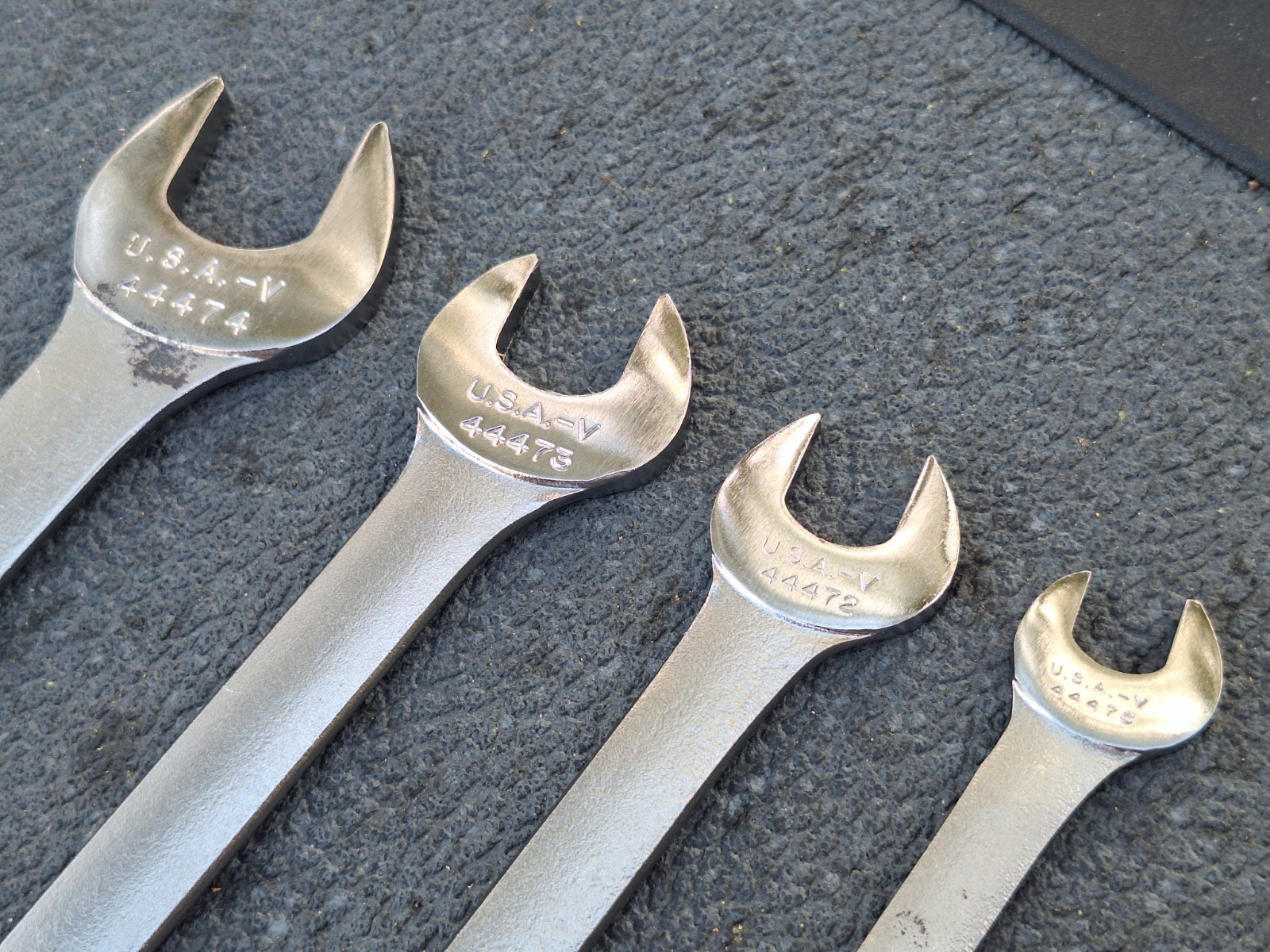 NOS*** Craftsman USA 4-pc V-Series SAE Tappet Low Profile Thin Wrench Set 11799