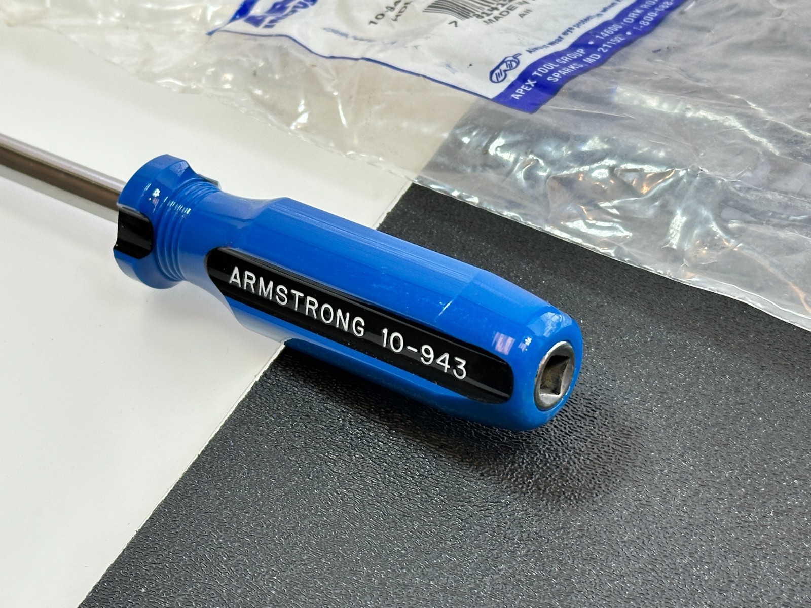 NOS Armstrong Tools USA 10-943 1/4” Drive Spinner Extension Handle, Blue/Black