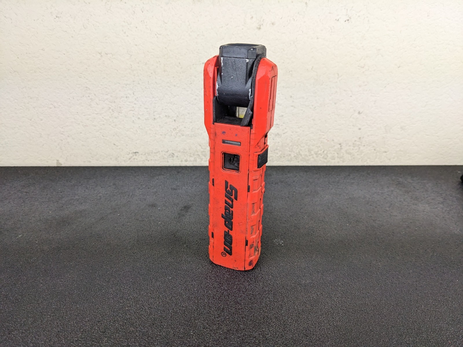#bp273 Snap On Orange 400 Lumen Rechargeable LED Work Light ECARB042OA AS IS