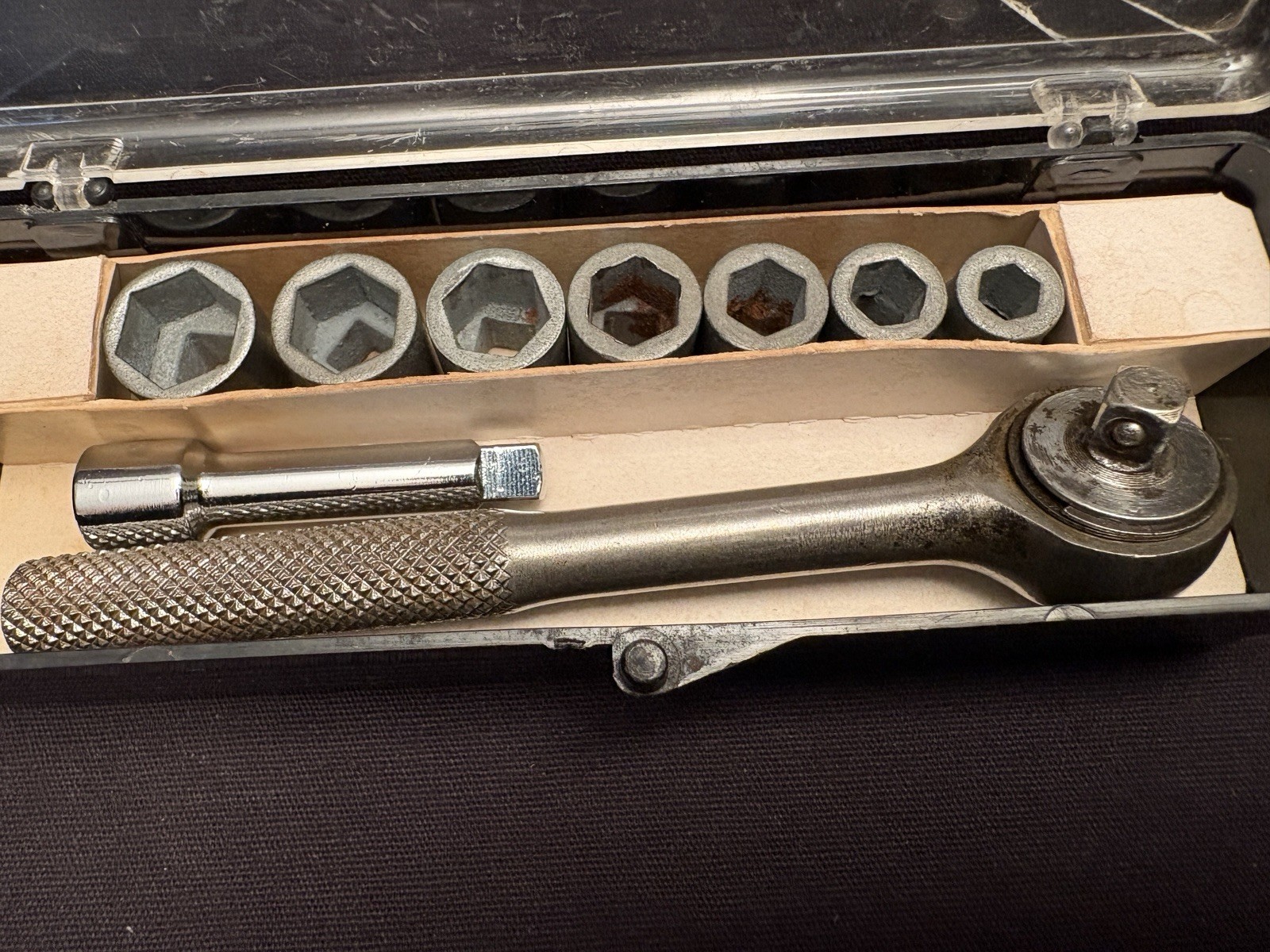 Lot of 1/4″ Drive Preowned Various Brand Ratchets and 6-12 mm 6 Pt Socket Set