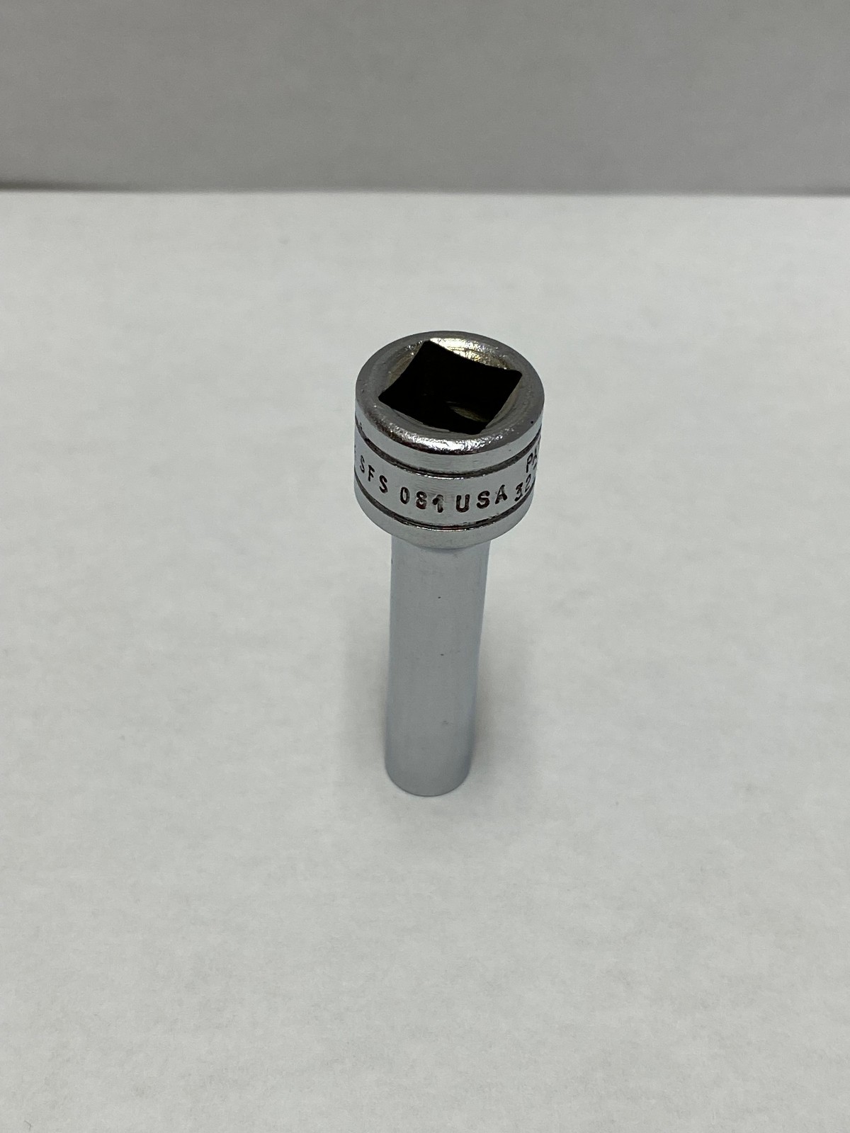 Snap On 3/8″ Drive SAE 1/4 Deep Well 6 Point Socket | Used/Great | SFS081