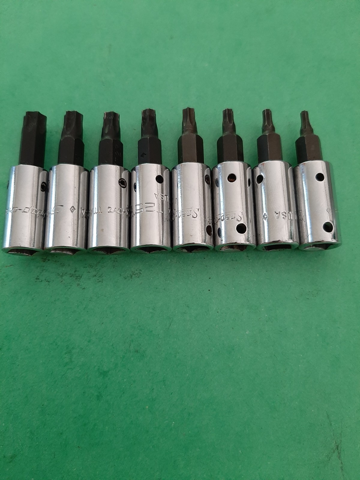 Snap-on USA 8pc 1/4” Drive Torx Bit Driver Socket Set T8 10 15 20 25 27 30 40