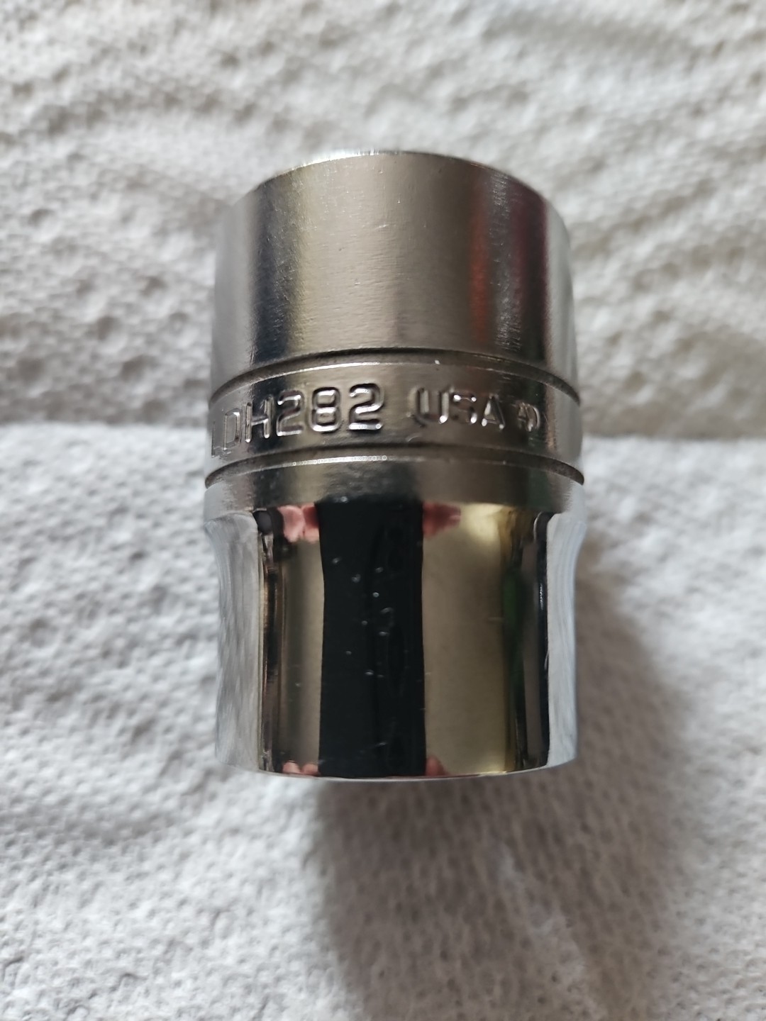 Snap-On NEW LDH282 3/4″ Drive 12-Pt SAE 7/8″ Flank Drive Shallow Socket LDH282