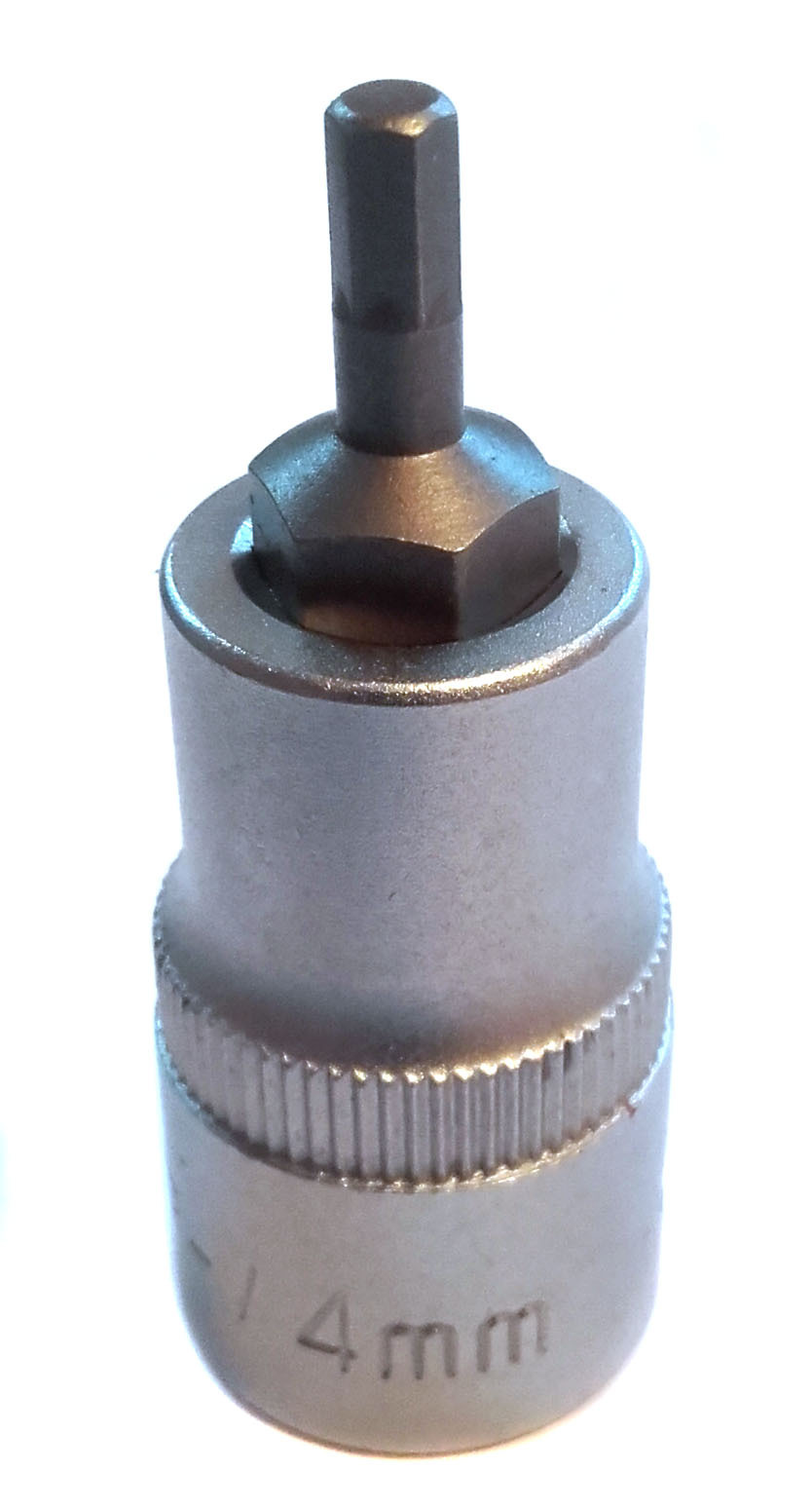 YATO YT-7723 Star Bit Socket 1/2″ Hex 4mm L50mm