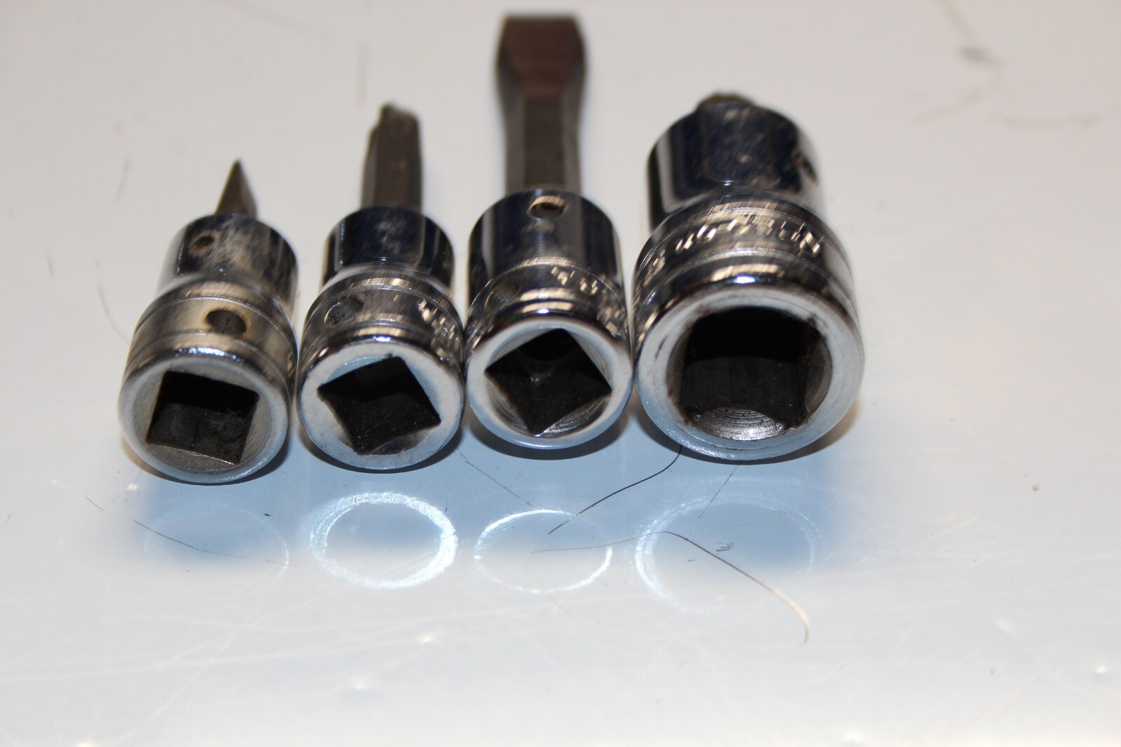 SNAP-ON TOOLS 1/2″ 3/8″ DRIVE FLAT/PHILLIPS SOCKET DRIVER LOT 4pc USA