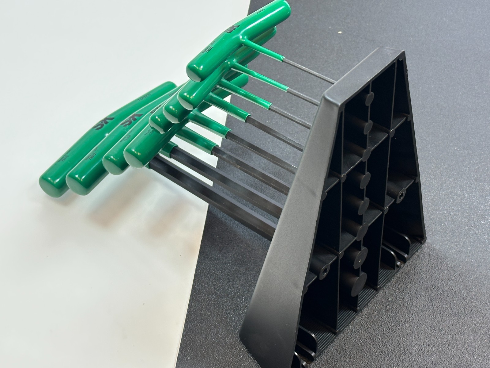 SK Tools USA 73389 8pc Metric 2mm-10mm GREEN T-Handle Hex Key Set w/ Stand NOS